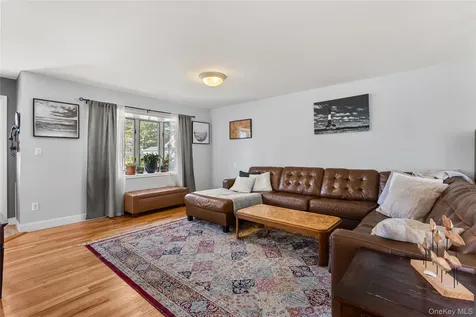 1023 Carll Drive Bay Shore NY 11706