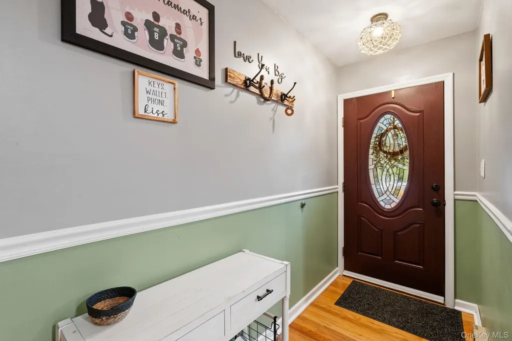 34 Houtman Drive Walden NY 12586