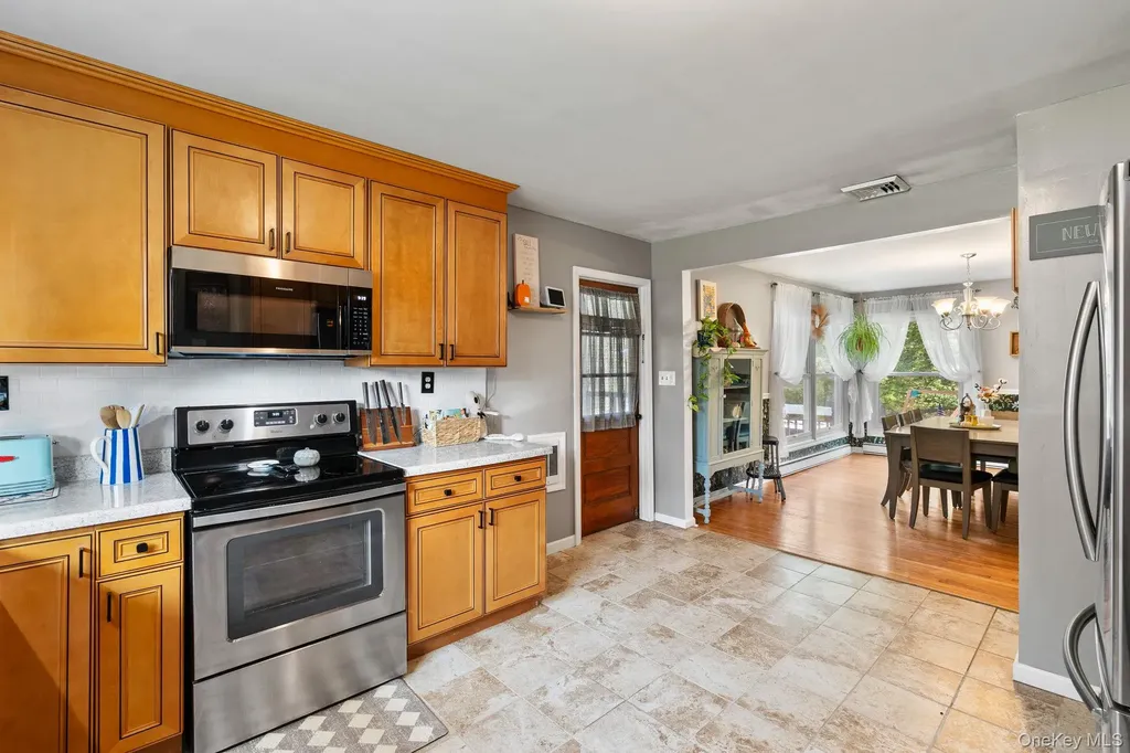34 Houtman Drive Walden NY 12586