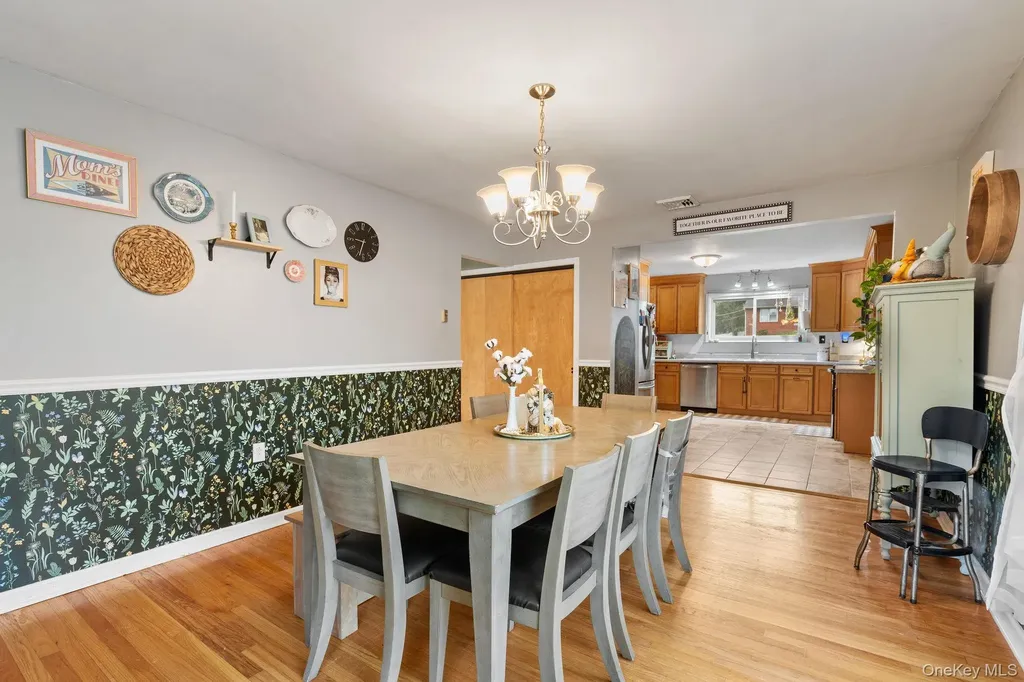 34 Houtman Drive Walden NY 12586
