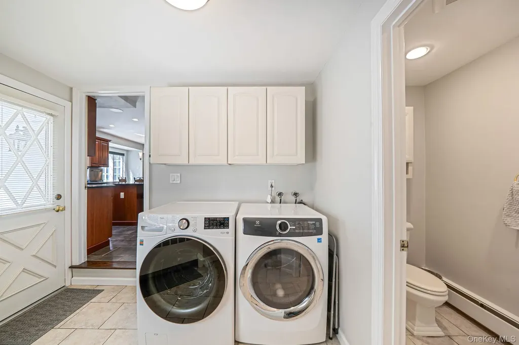 6 Buckingham Drive Dix Hills NY 11746