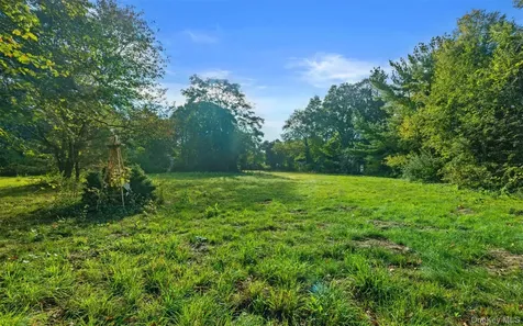 49B Witt Lane Aquebogue NY 11931