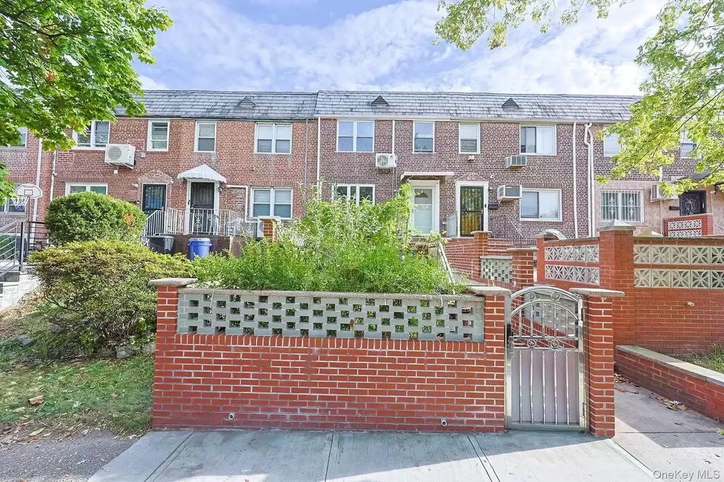 14742 77th Avenue Flushing NY 11367