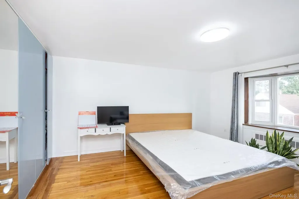 14742 77th Avenue Flushing NY 11367