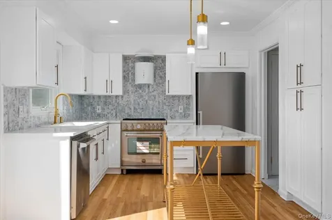 15 Hillside Road Bronxville NY 10708