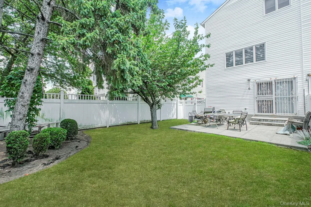 1438 E 70th Street Brooklyn NY 11234