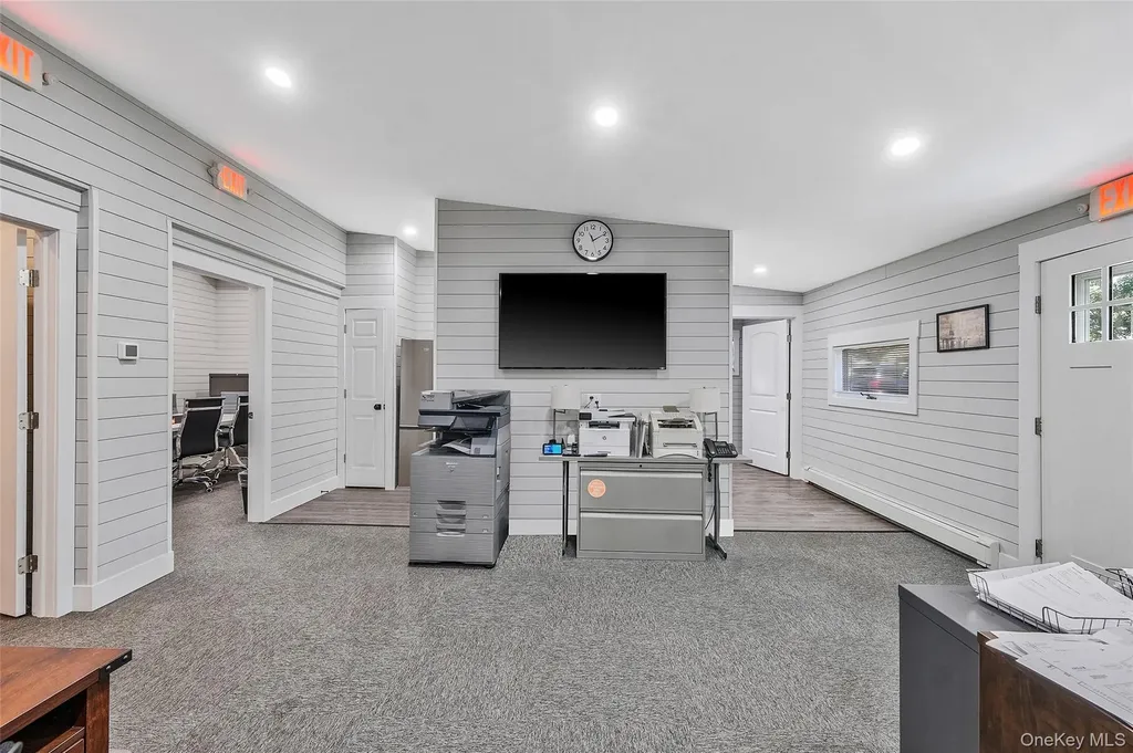 14 E 3rd Street Patchogue NY 11772