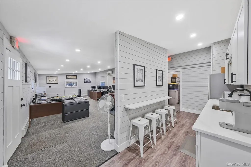 14 E 3rd Street Patchogue NY 11772
