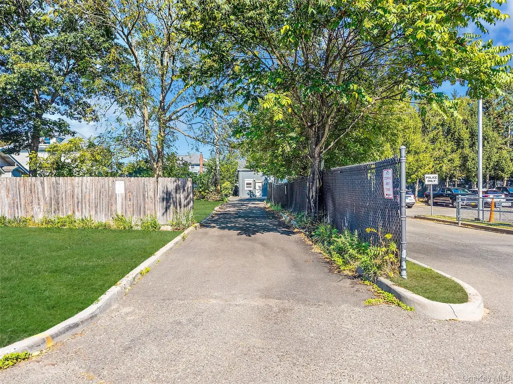 14 E 3rd Street Patchogue NY 11772