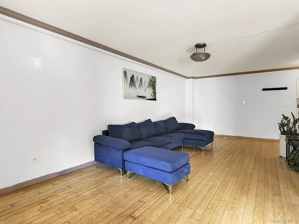 140-55 34th Avenue Flushing NY 11354