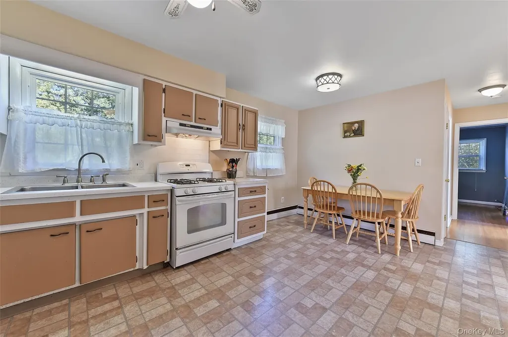 29 Euclid Avenue Middletown NY 10940