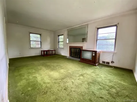 208 Lincoln Avenue Eastchester NY 10709