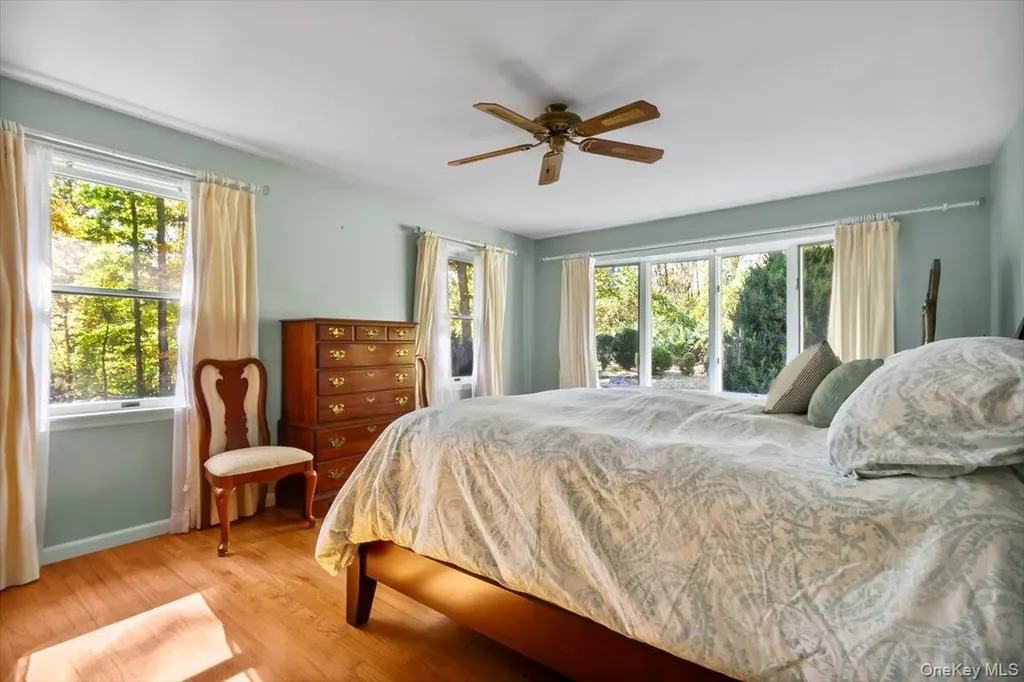 33 Park Drive Putnam Valley NY 10579