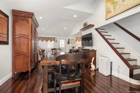 2806 Wilson Avenue Bellmore NY 11710