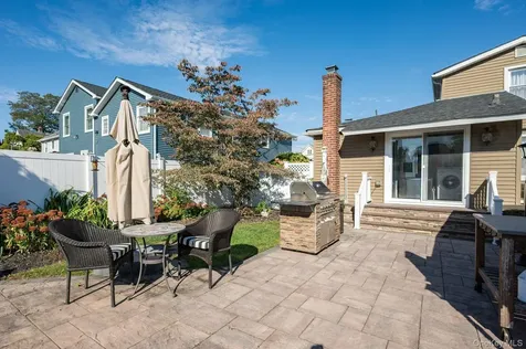 2806 Wilson Avenue Bellmore NY 11710