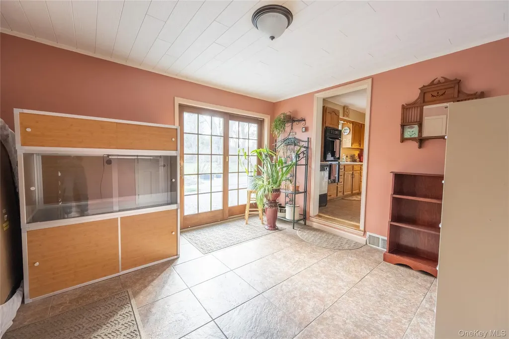 5028-5030 Rt-82 Millbrook NY 12578