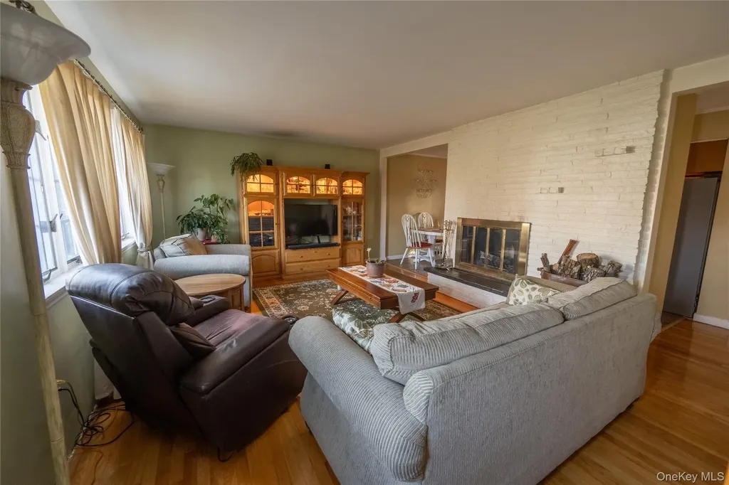 5028-5030 Rt-82 Millbrook NY 12578