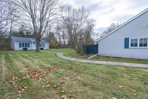 5028-5030 Rt-82 Millbrook NY 12578