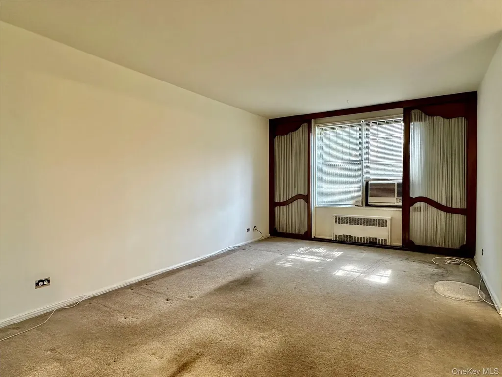 83-77 Woodhaven Boulevard Woodhaven NY 11421