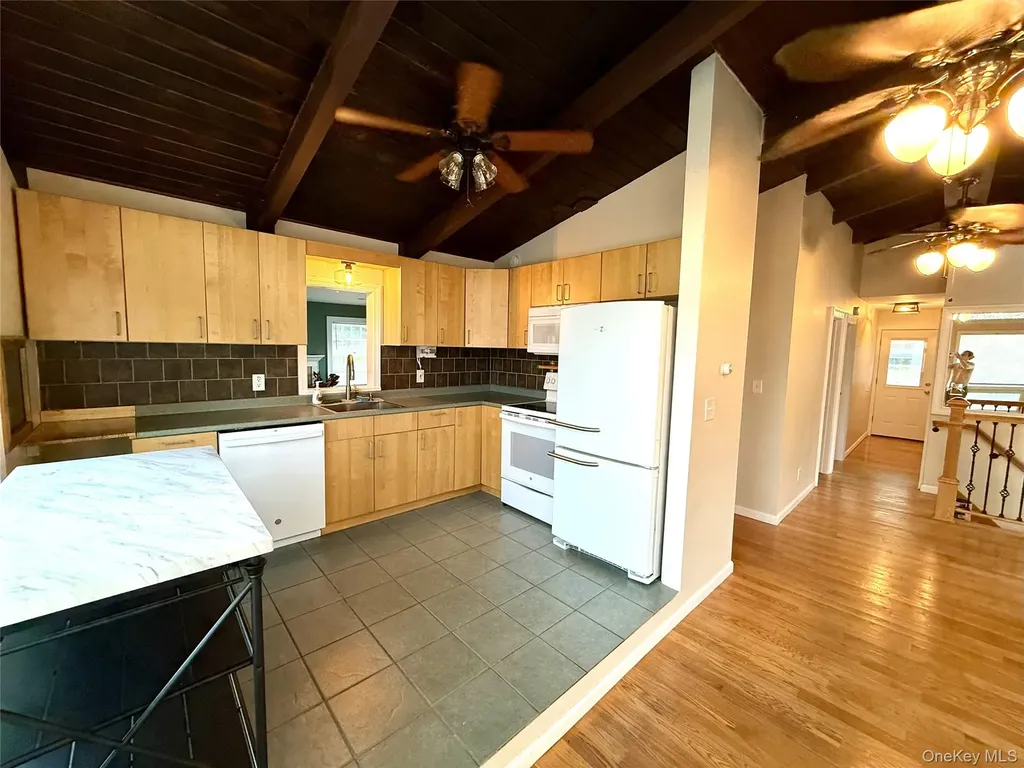 202 Holsapple Road Dover Plains NY 12522