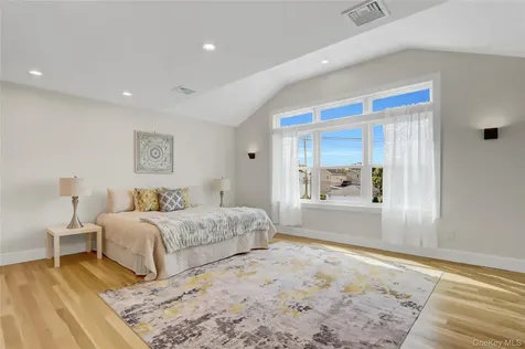 201 Argyle Place Bellmore NY 11710