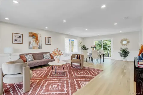 201 Argyle Place Bellmore NY 11710