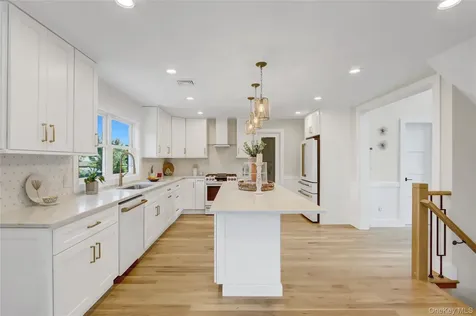 201 Argyle Place Bellmore NY 11710