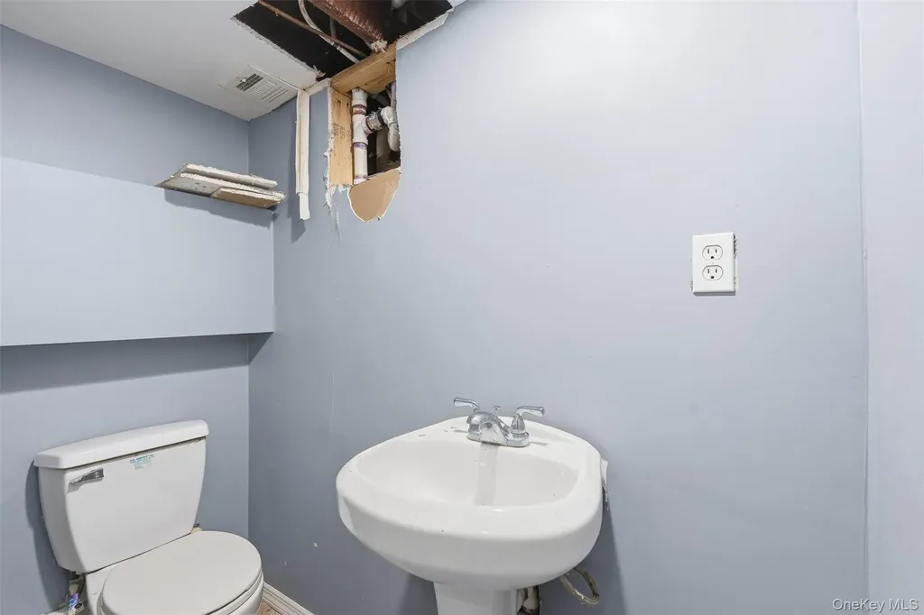 438 Route 304 Bardonia NY 10954