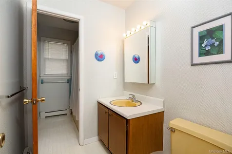 15 Heather Court Fishkill NY 12524