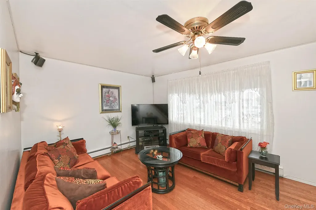 4278 Clarissa Road Bethpage NY 11714