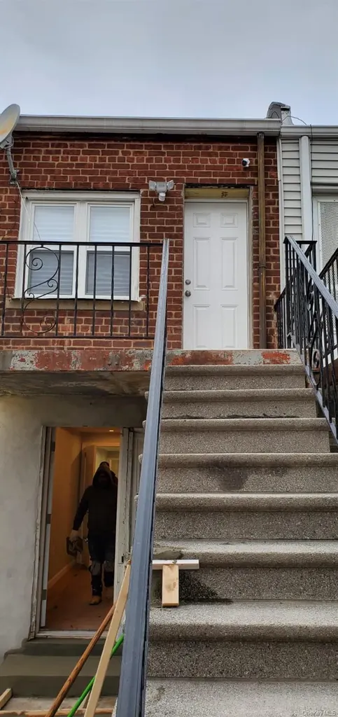 914 Duncan Street Bronx NY 10469