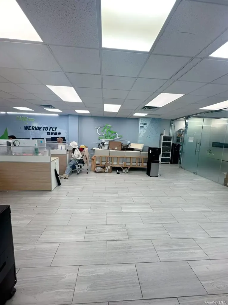136-40 39th Avenue Flushing NY 11354