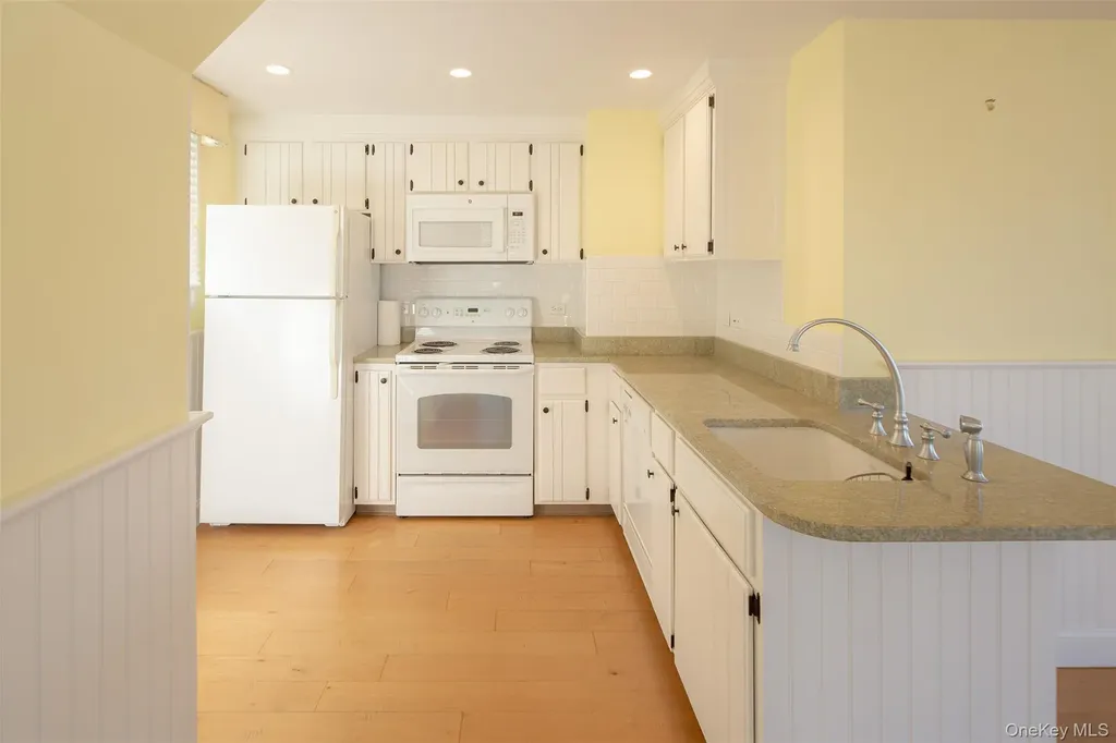 1 Canal Road Hampton Bays NY 11946