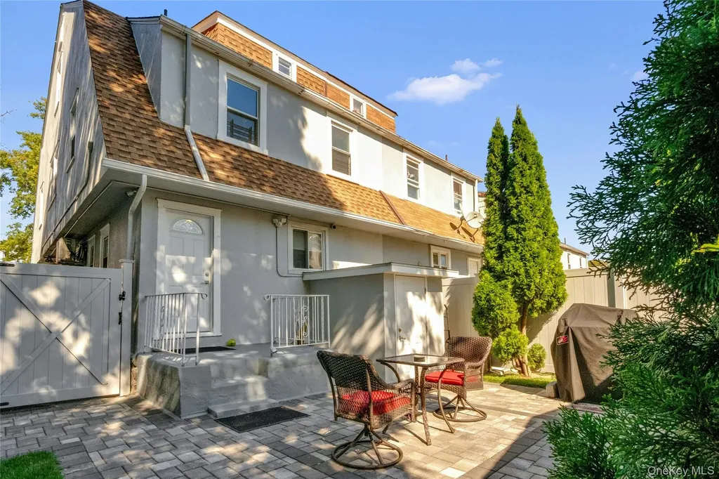 290 E Sidney Avenue Mount Vernon NY 10553