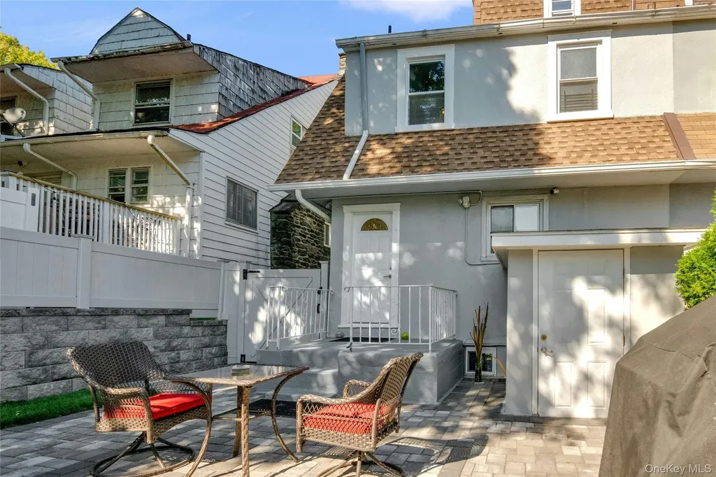 290 E Sidney Avenue Mount Vernon NY 10553