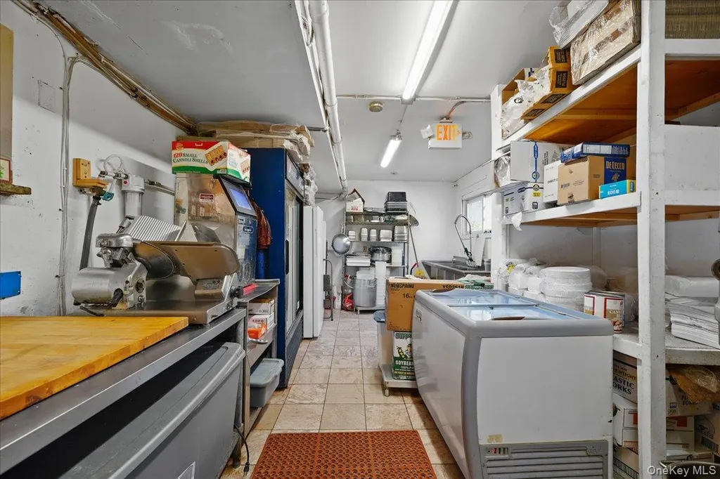 2452 State Route 207 Campbell Hall NY 10916