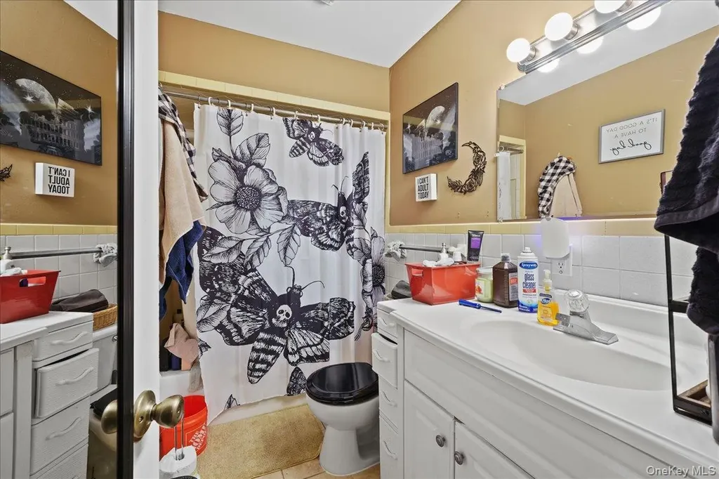 2452 State Route 207 Campbell Hall NY 10916