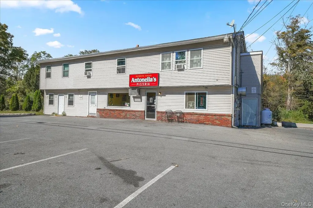 2452 State Route 207 Campbell Hall NY 10916