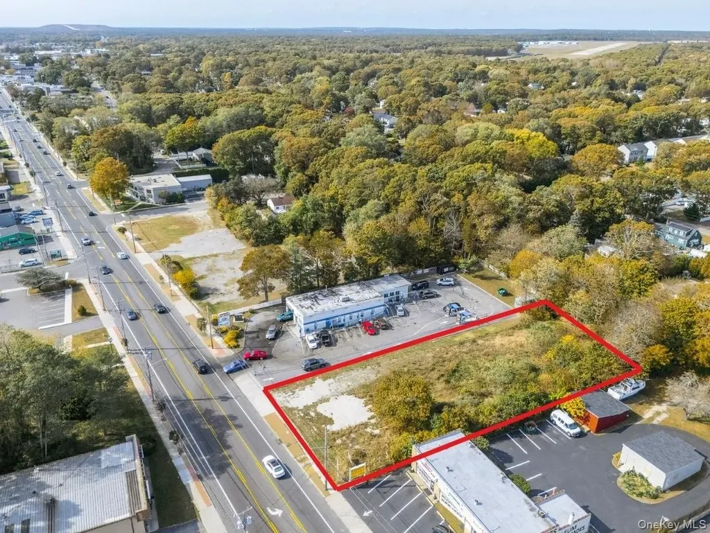 1467 Montauk Highway Mastic NY 11950