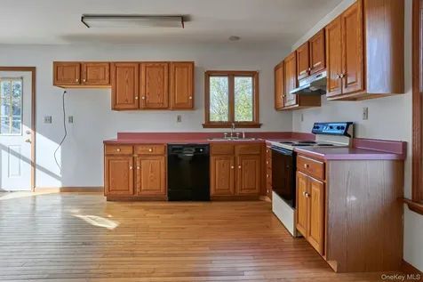 105 & 107 E Market Street Rhinebeck NY 12572