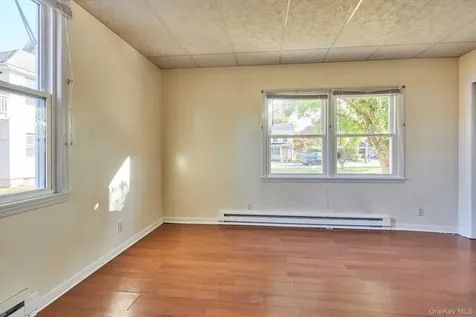 105 & 107 E Market Street Rhinebeck NY 12572
