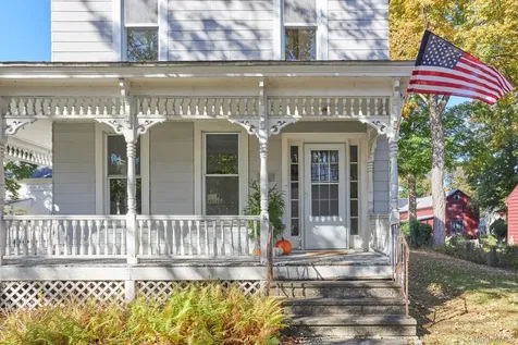 105 & 107 E Market Street Rhinebeck NY 12572