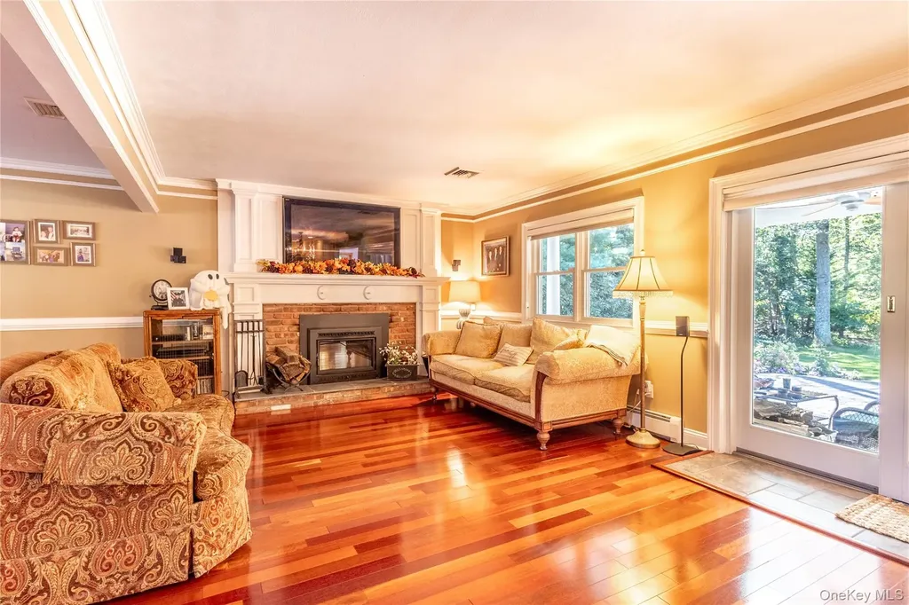 14 Vega Drive Shoreham NY 11786