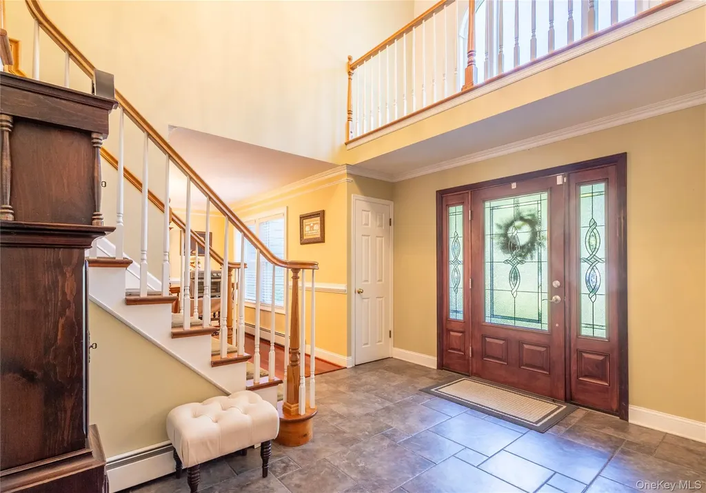 14 Vega Drive Shoreham NY 11786