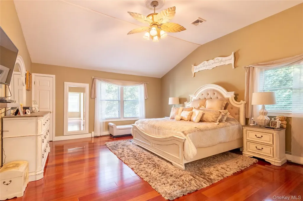 14 Vega Drive Shoreham NY 11786