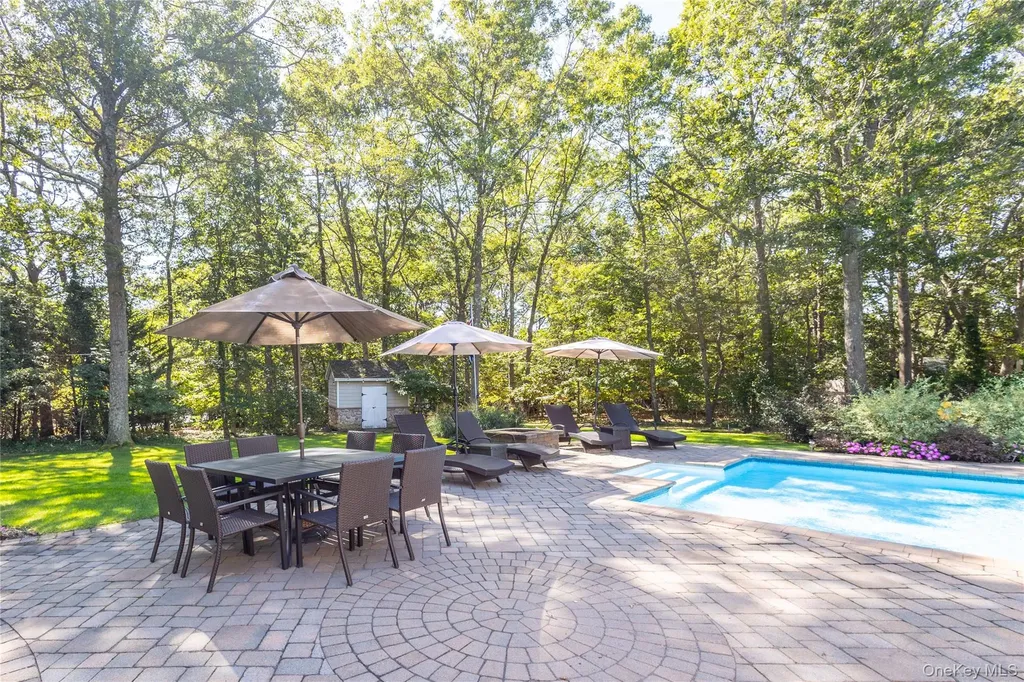 14 Vega Drive Shoreham NY 11786