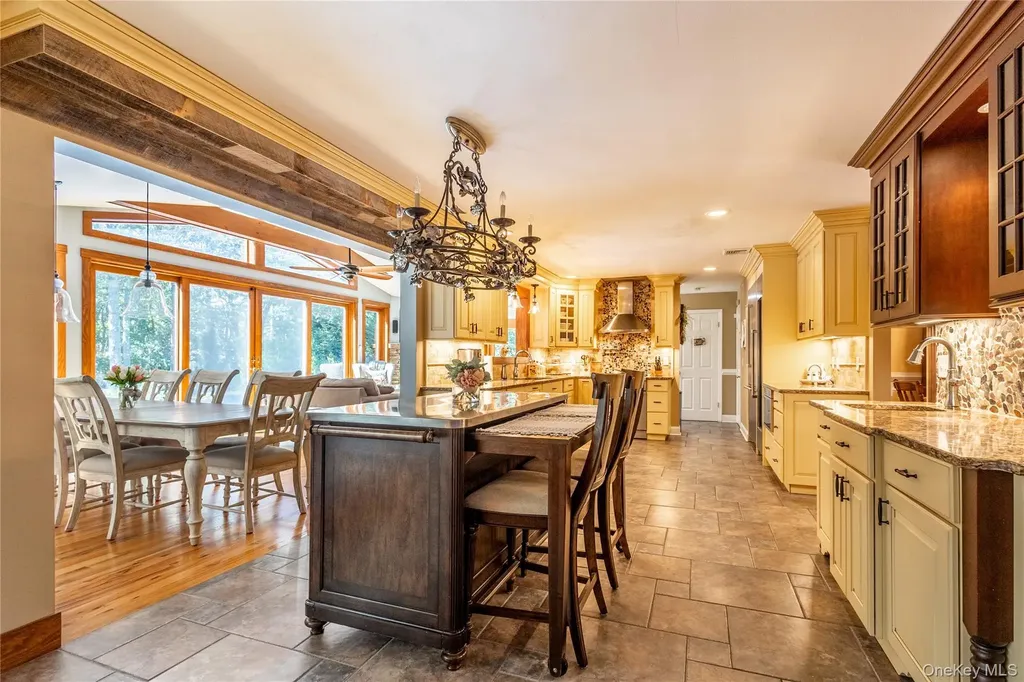 14 Vega Drive Shoreham NY 11786