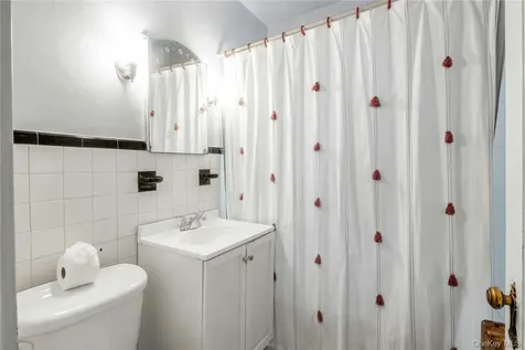 171 South Road White Plains NY 10603