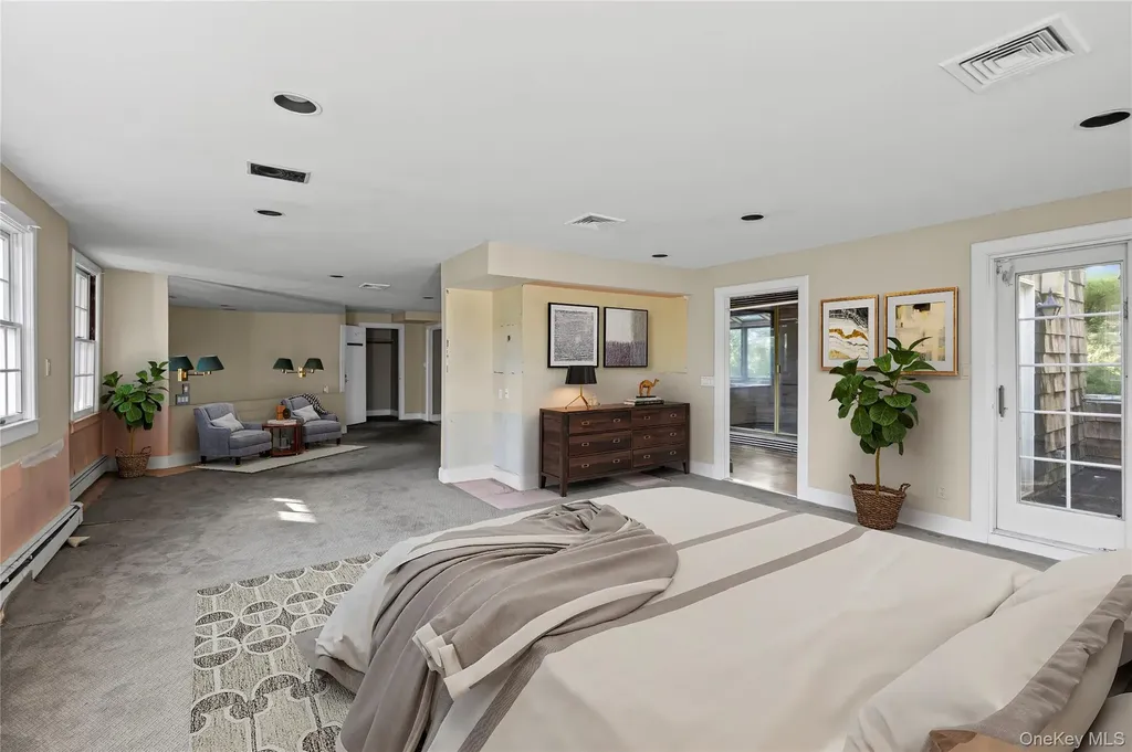 175 Burton Lane Lawrence NY 11559