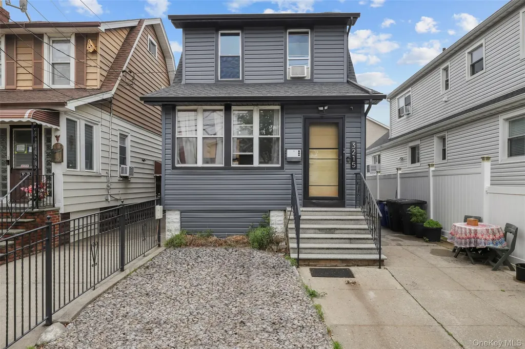 3215 Randall Avenue Bronx NY 10465